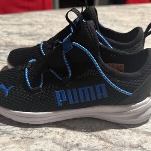 PUMA Kids' Black & Blue Athletic Sneakers